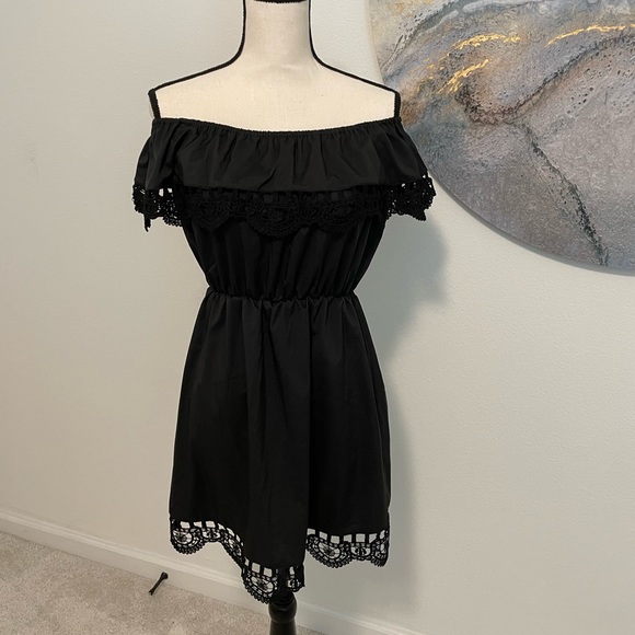 Amazon dress - Picture 1 of 4